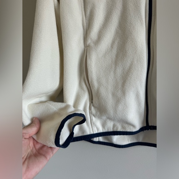 L.L. bean women’s fleece like jacket - size medium - Picture 4 of 7